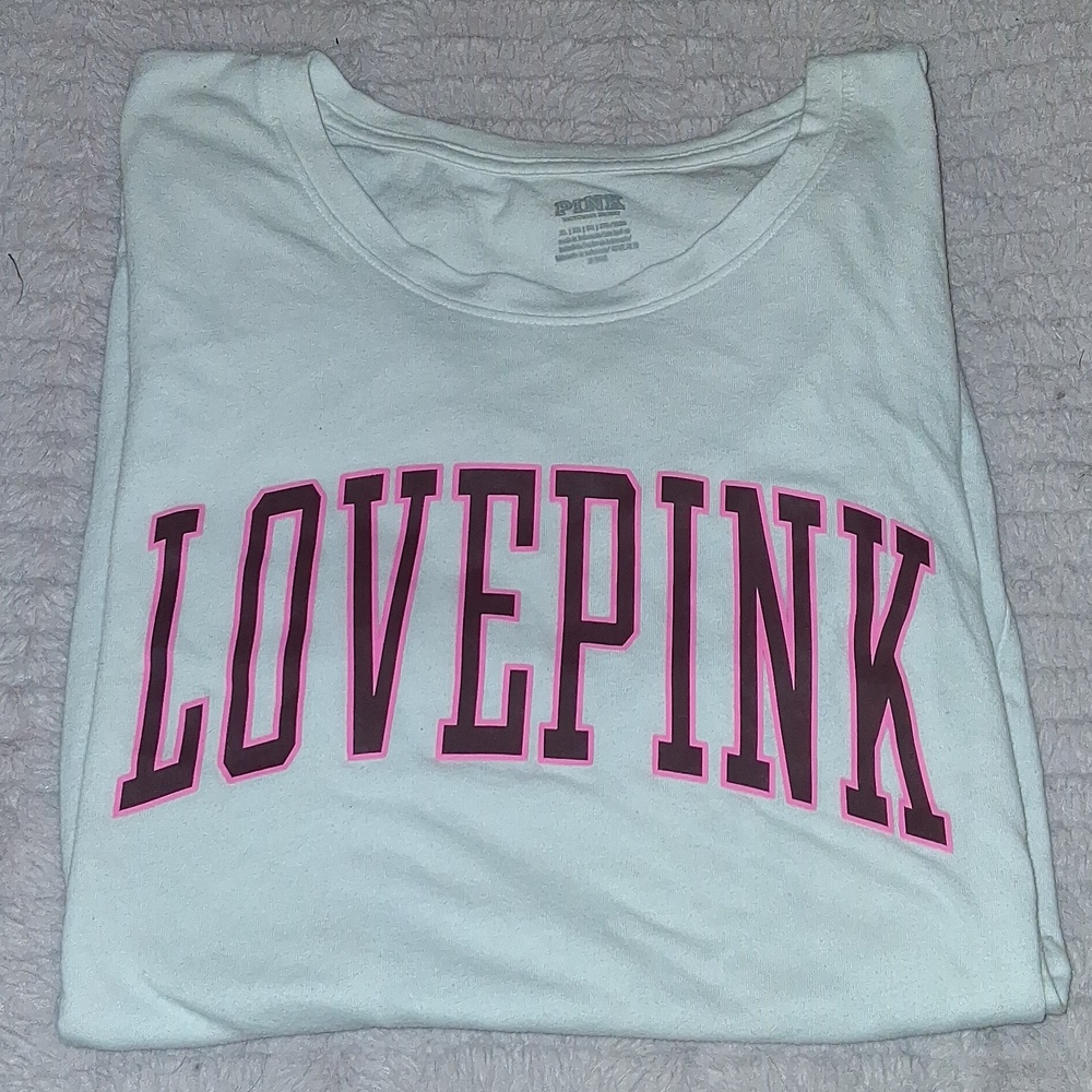NEW "Love PINK" White Tee Sz XL, Loose Fit,Super Anazing Color Scheme